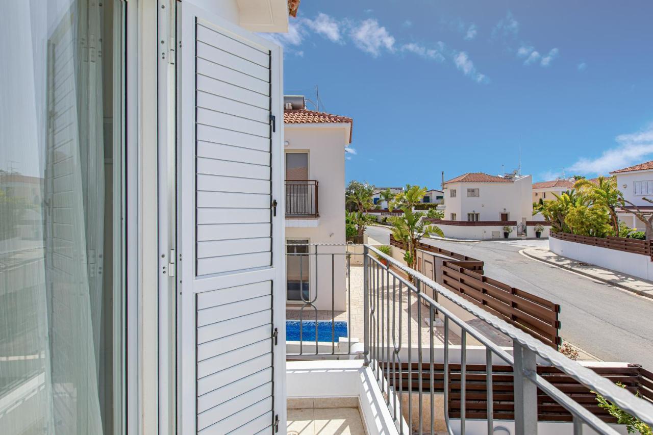Villa Nova Protaras Bagian luar foto