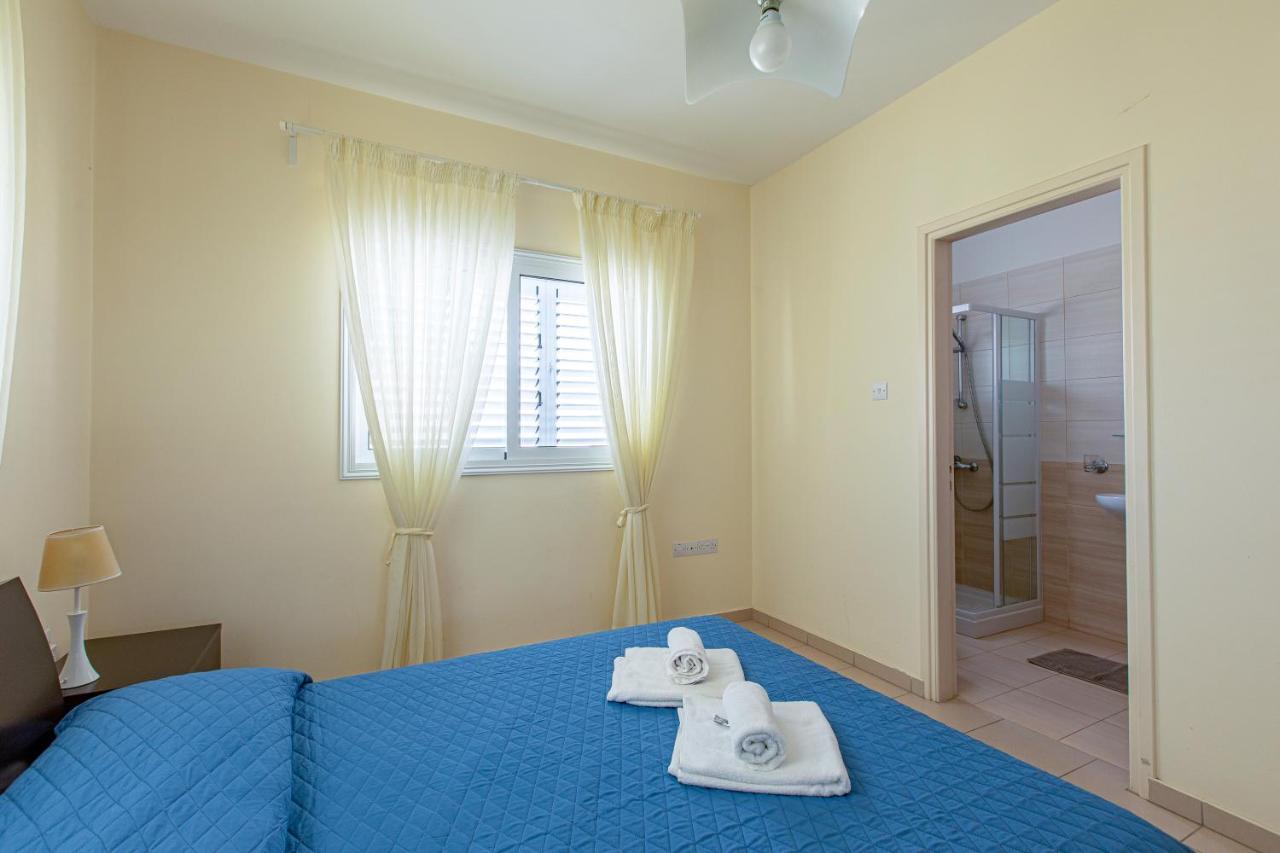 Villa Nova Protaras Bagian luar foto