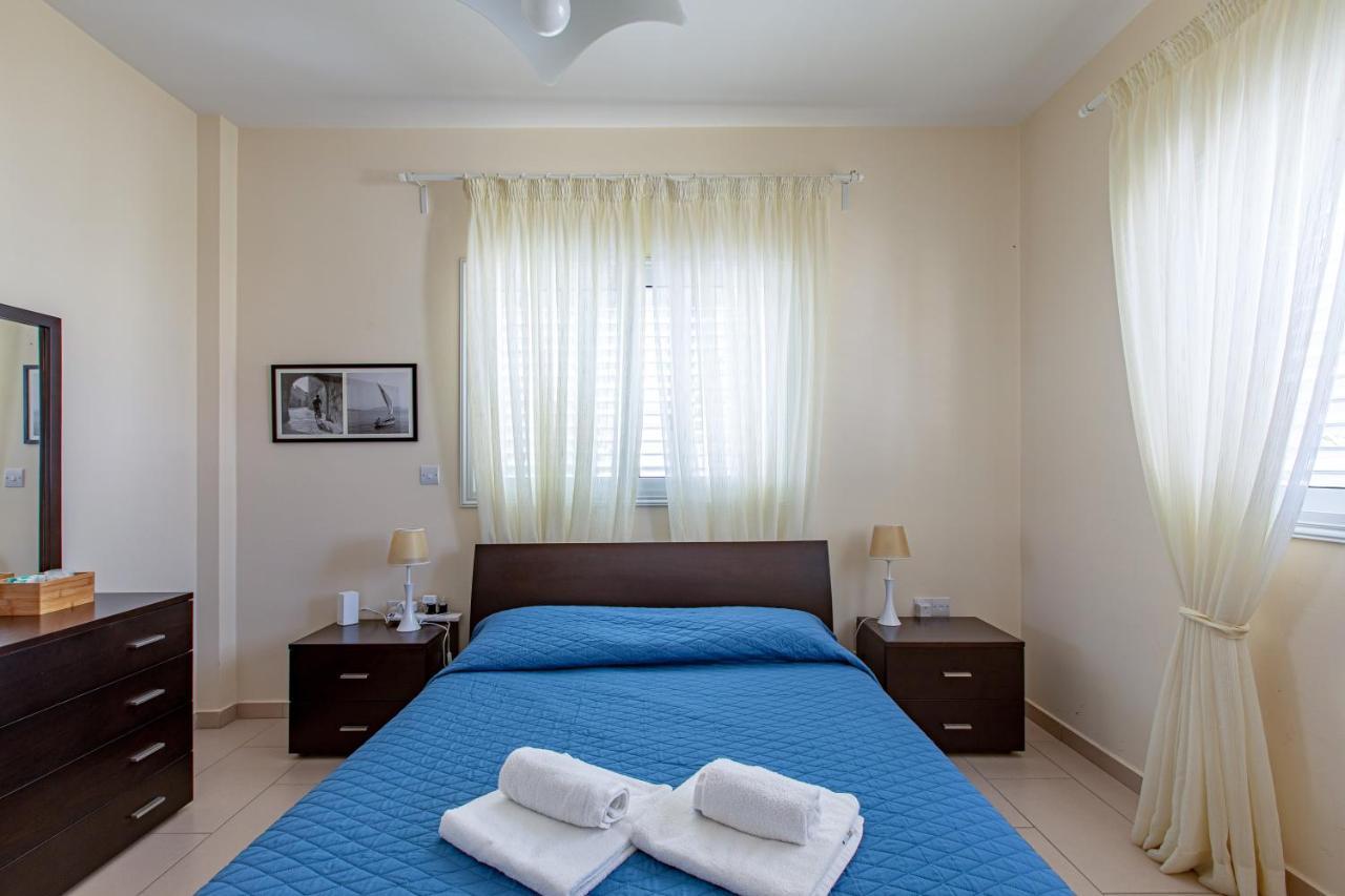 Villa Nova Protaras Bagian luar foto